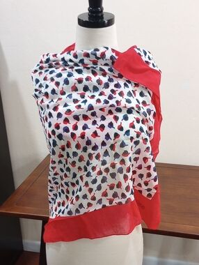 Carlisle 35" Square Red White & Blue Floral Print Scarf - Vintage